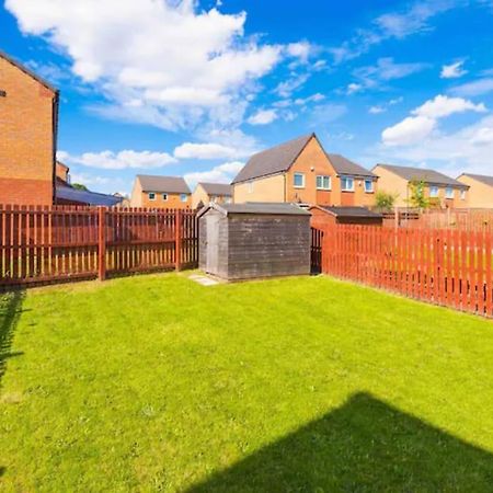 Spacious 5 Bedroom Home Hosted By Mcr Dens Manchester Kültér fotó